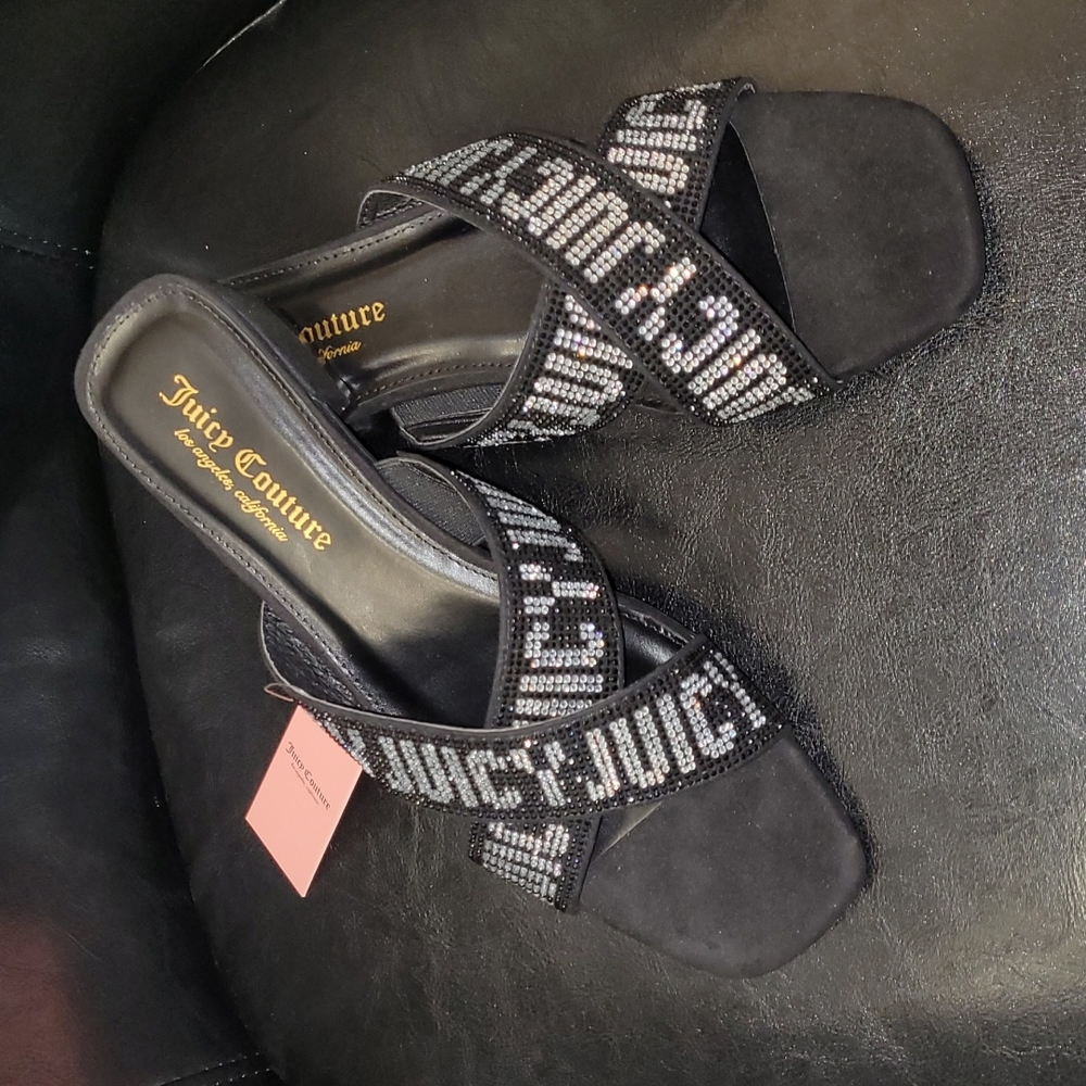 💕NWT Juicy Couture Zaire Sandals💕  Size 9.5